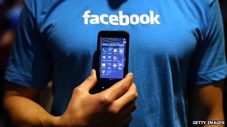 facebook buys whatsapp for 19 billion 